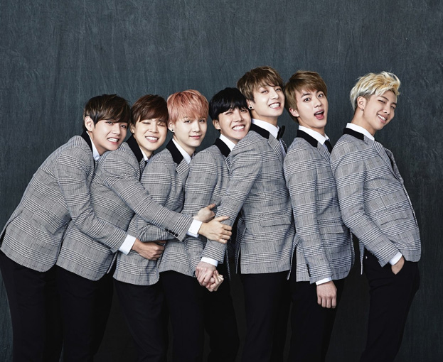 14.14.- BTS-Cuánto dinero cuesta el libro por el 10° aniversario de la banda thumbnail