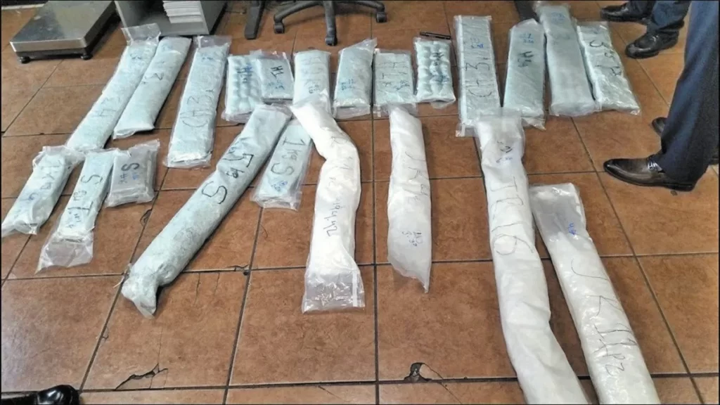 AMLO y Marina desmienten que México sea productor de fentanilo thumbnail