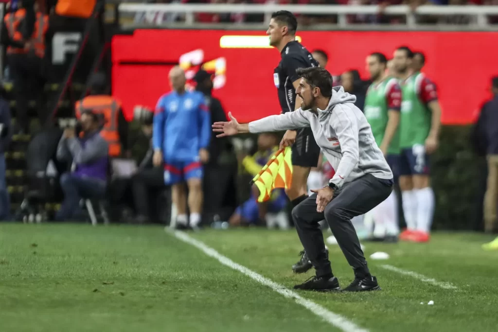 Chivas tiene jugadores para suplir a Guzmán Paunovic thumbnail