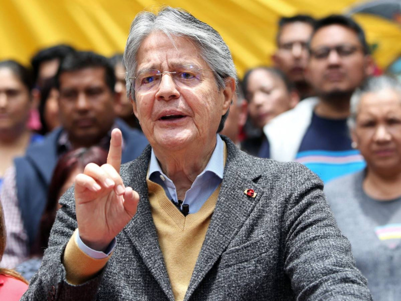Congreso de Ecuador planea iniciar juicio político para destituir al presidente Guillermo Lasso thumbnail