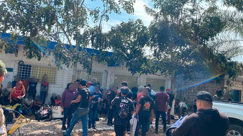 El Instituto Nacional de migración rescata a 61 migrantes en Torreón, Coahuila thumbnail
