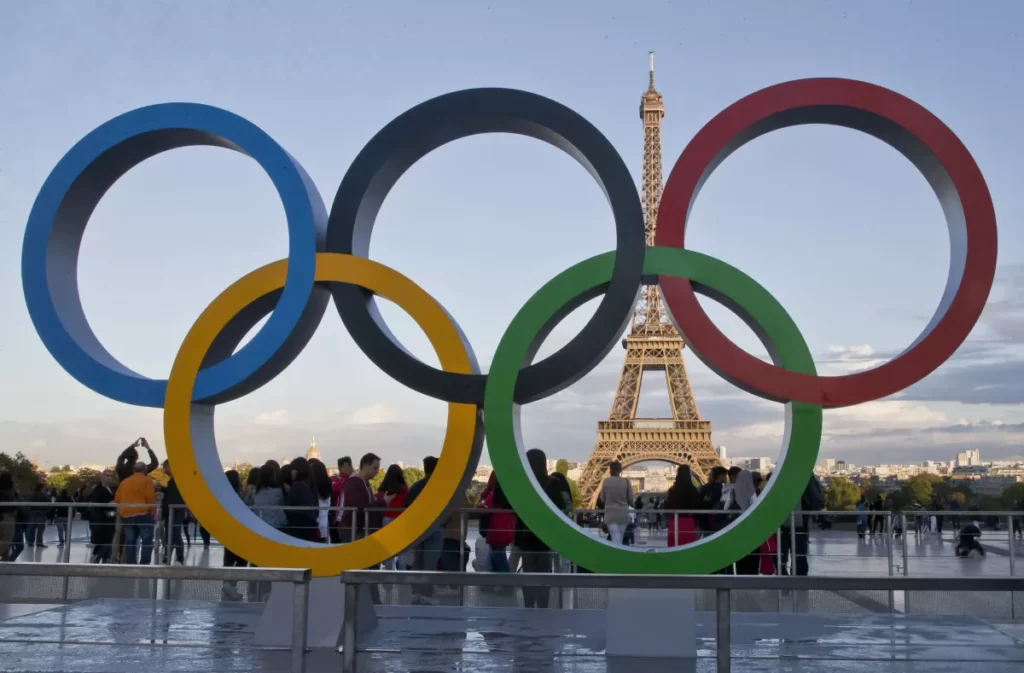 El grupo de marcas lujo LVMH patrocinará los Juegos Olímpicos de París thumbnail