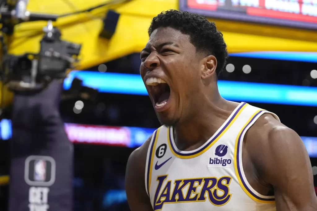Los Lakers de LeBron ganan a Grizzlies y se ponen 2-1 thumbnail
