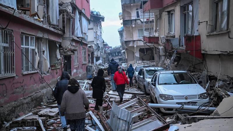 Nuevo sismo azota en el sureste de Turquía; deja al menos un muerto y varios heridos thumbnail