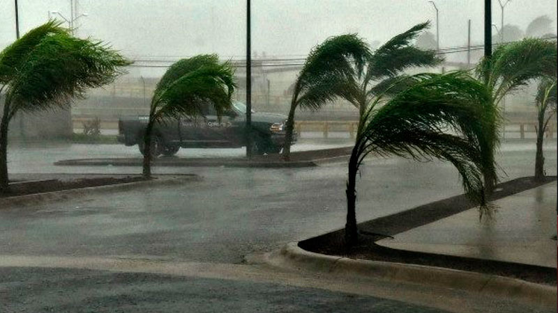 Pronostican rachas fuertes de viento y lluvias para Michoacán thumbnail