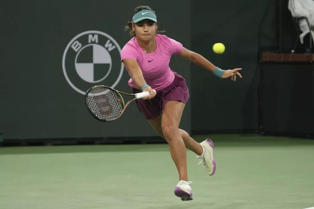 Raducanu se perderá Francia y Wimbledon por cirugías thumbnail