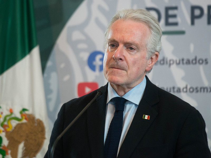 Santiago Creel aprueba que se investigue a Felipe Calderón por caso García Luna thumbnail