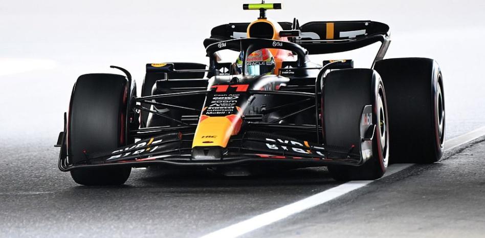 Sergio Pérez se coloca noveno en la P2 del GP de Japón thumbnail