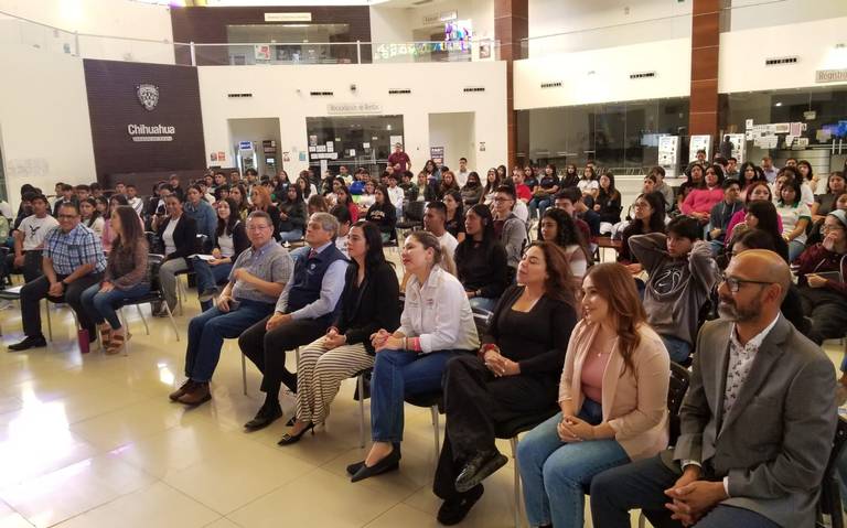Participan 170 estudiantes de preparatoria en Juntos por la Juventud thumbnail