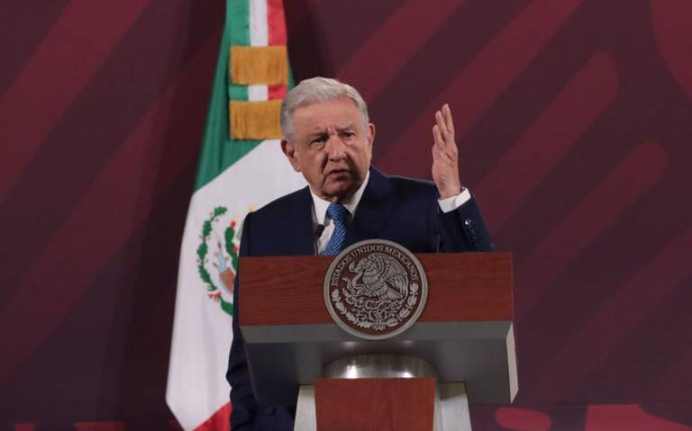 Estamos al día con los proveedores, asegura AMLO thumbnail