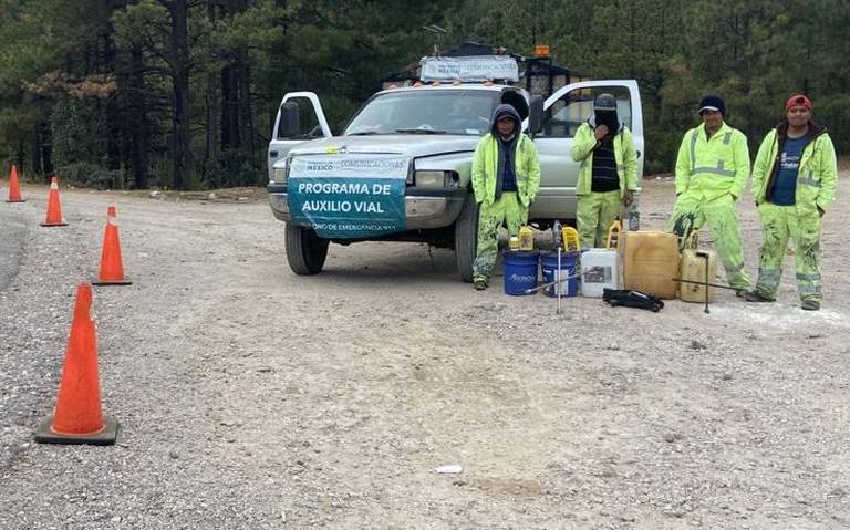 Implementa SICT programa Auxilio Vial en carreteras para viajeros thumbnail