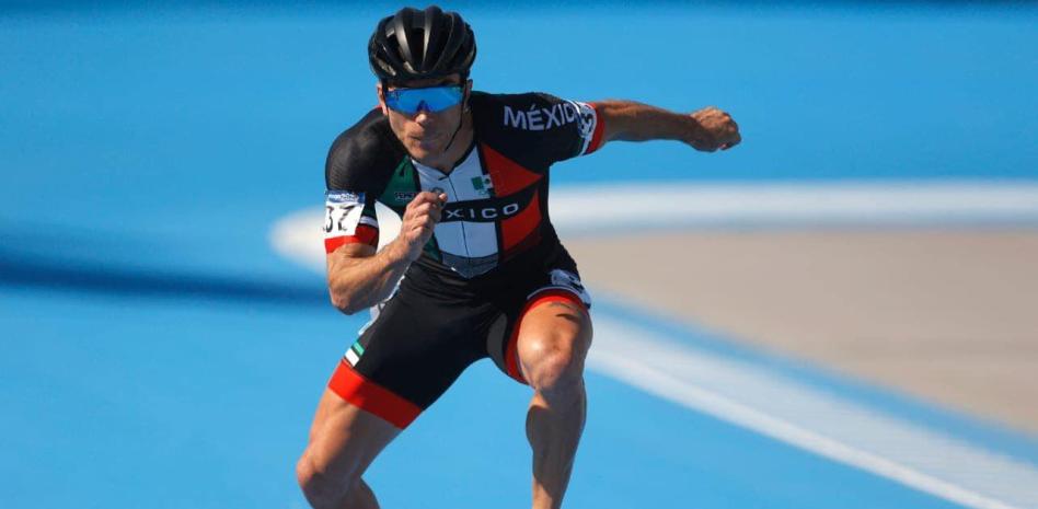 Jorge Luis Martínez obtiene doble premio en 2023 thumbnail