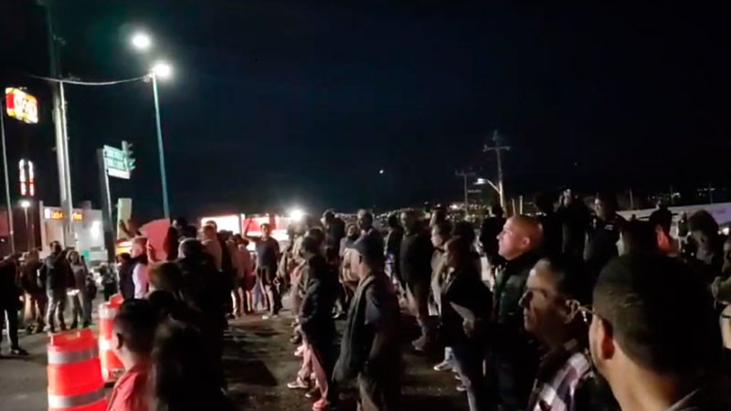 Vecinos del Libramiento norte de Morelia exigen la reapertura del retorno Mártires de la Plaza; denuncian amenazas del gobierno estatal thumbnail