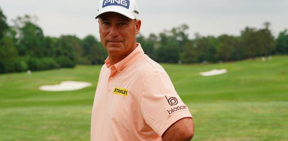 Chris DiMarco dice que LIV Golf debería comprar el Champions Tour thumbnail