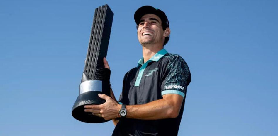 Joaquín Niemann triunfa en LIV Golf Jeddah thumbnail