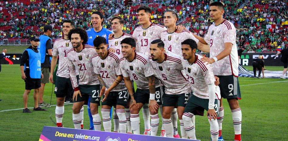 Va el Tri contra Bolivia, Uruguay y Brasil en su preparación para la Copa América thumbnail