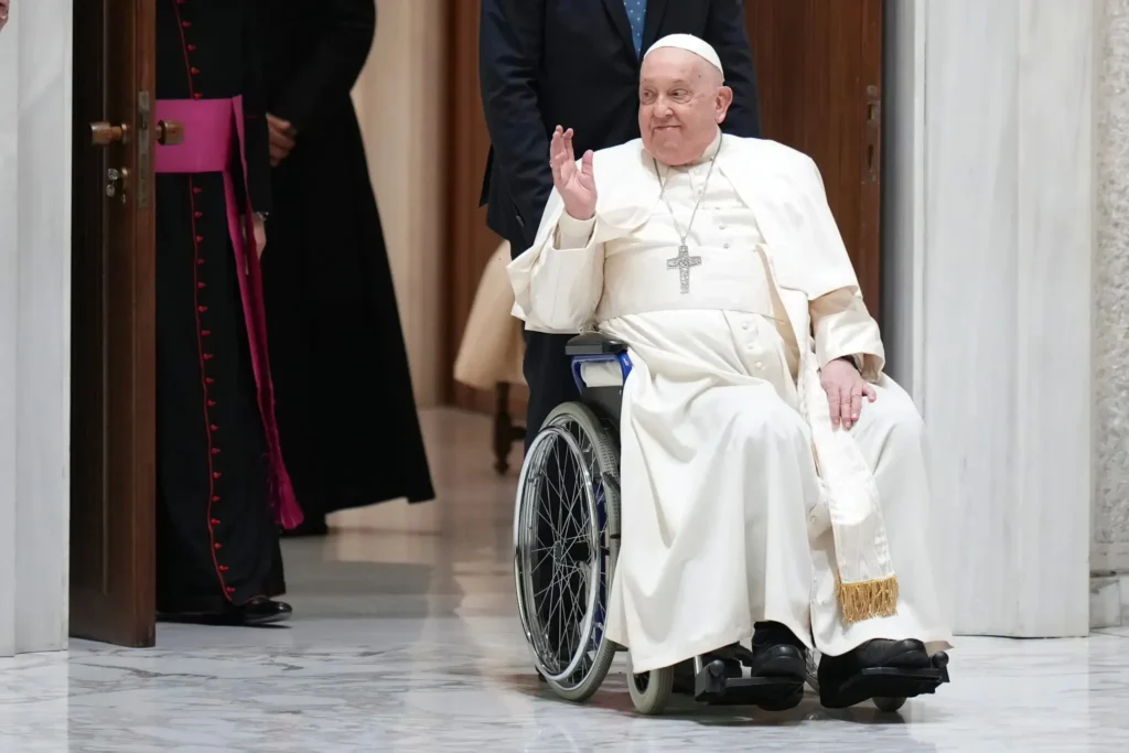 22pope-legacy-01-bwfg-superjumbo-7tovq6d4Z thumbnail